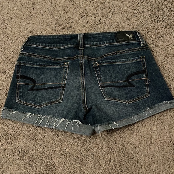American Eagle Super Stretch Shortie Short - Picture 3 of 6